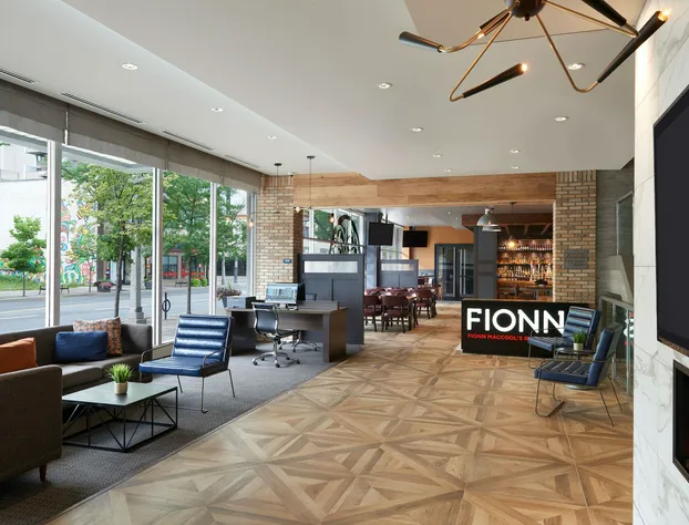 Four Points by Sheraton Windsor Downtown hotel detail image 2