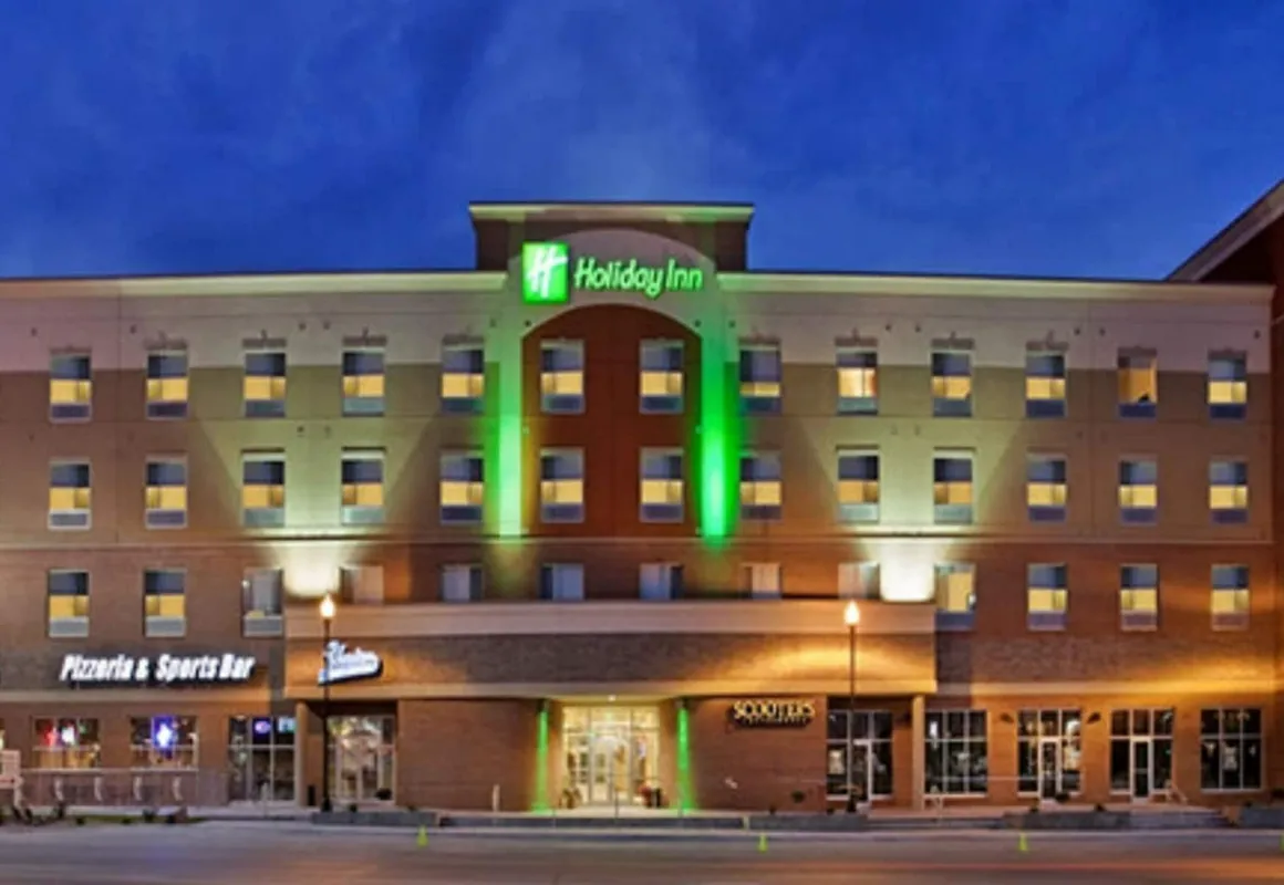 Holiday Inn Omaha Downtown - Waterpark by IHG hotel hero