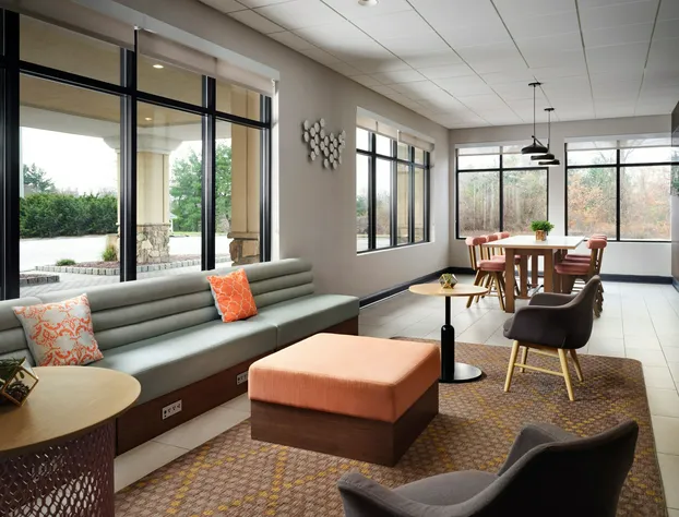 Holiday Inn & Suites Marlborough by IHG hotel detail image 3