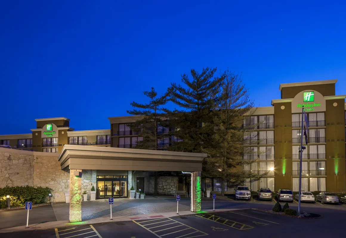 Holiday Inn Hotel & Suites Des Moines - Northwest by IHG hotel hero