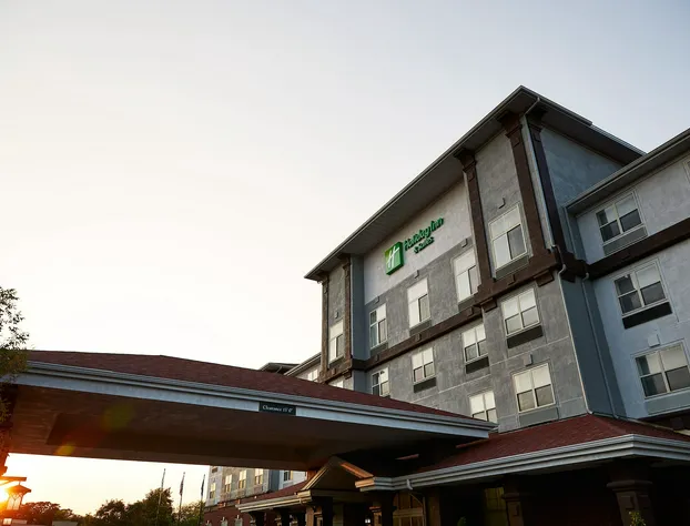 Holiday Inn Hotel & Suites Madison West - Middleton by IHG hotel detail image 2