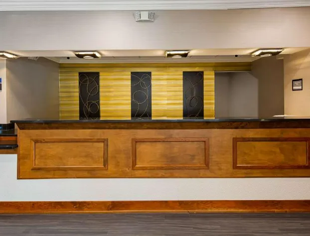 Cottonwood Airport & Expo Hotel Louisville hotel detail image 1