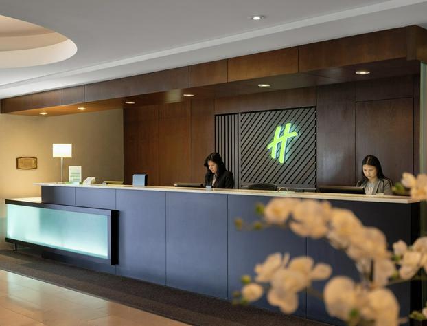 Holiday Inn Calgary-Airport, an IHG Hotel hotel detail image 4