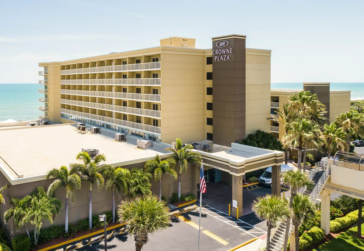 Crowne Plaza Melbourne - Oceanfront by IHG hotel hero