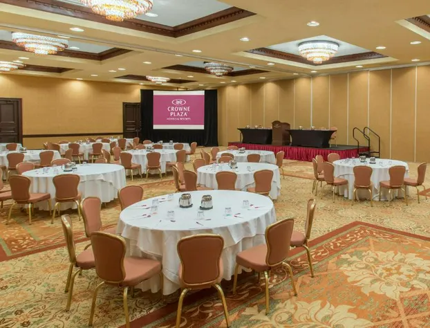 Crowne Plaza Albuquerque by IHG hotel detail image 4