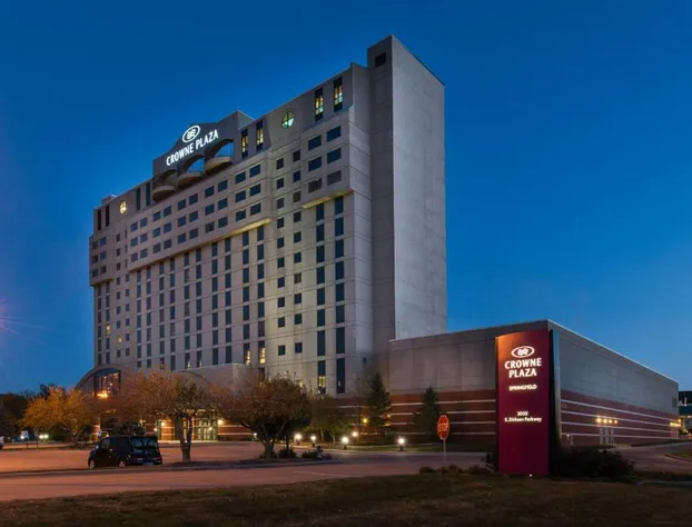 Crowne Plaza Springfield by IHG hotel detail image 3