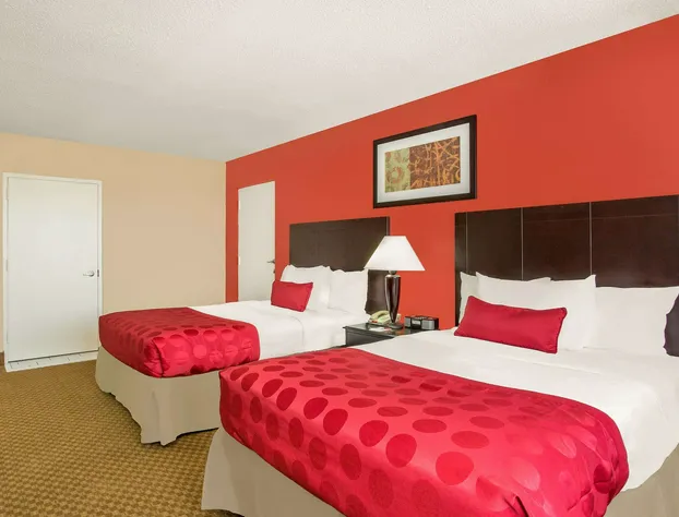 Baymont by Wyndham Fayetteville Fort Bragg Area hotel detail image 4