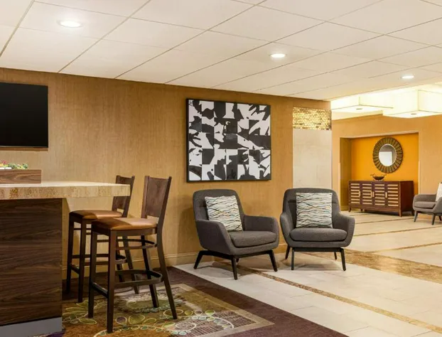 Holiday Inn Gaithersburg by IHG hotel detail image 2