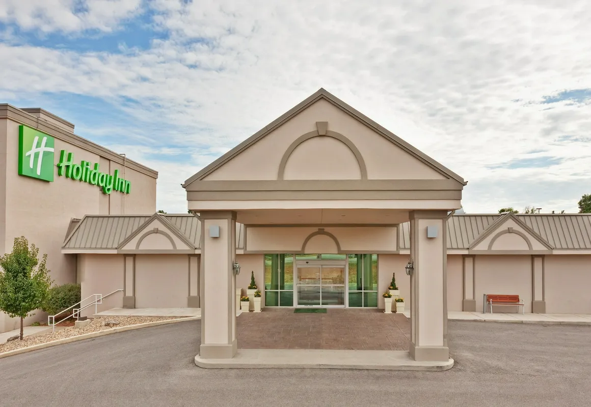Holiday Inn Bloomington-University Area by IHG hotel hero