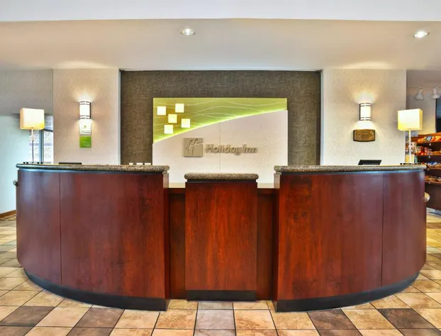 Holiday Inn & Suites Green Bay Stadium by IHG hotel detail image 3