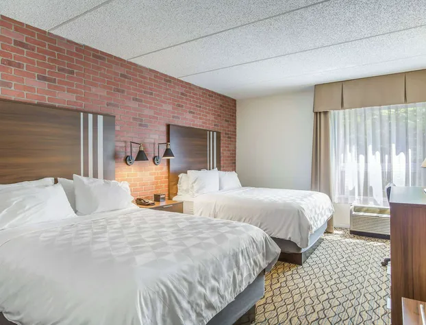 Burrstone Inn, an Ascend Collection Hotel hotel detail image 3