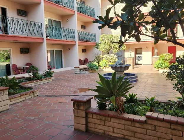 Royal Century Hotel hotel detail image 2