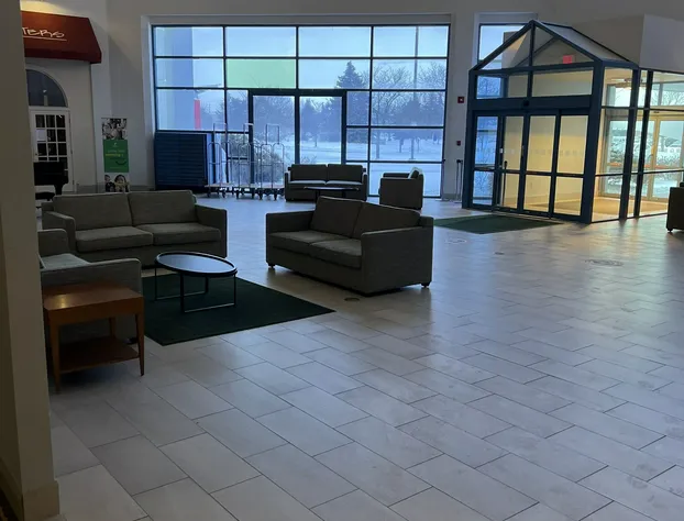 Gateway Hotel & Convention Center hotel detail image 1