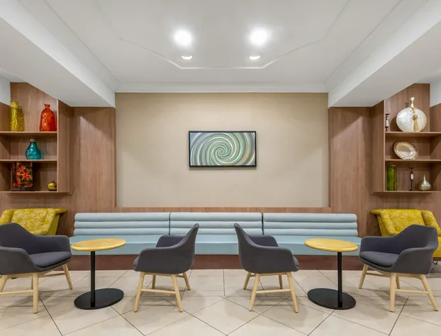 Holiday Inn & Suites Pittsfield-Berkshires by IHG hotel detail image 2