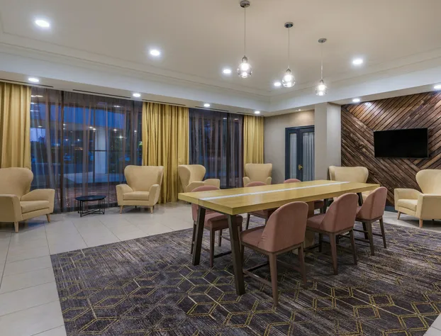 Holiday Inn & Suites Pittsfield-Berkshires by IHG hotel detail image 4