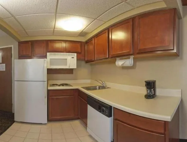 Quality Inn & Suites Downtown Mansfield hotel detail image 3