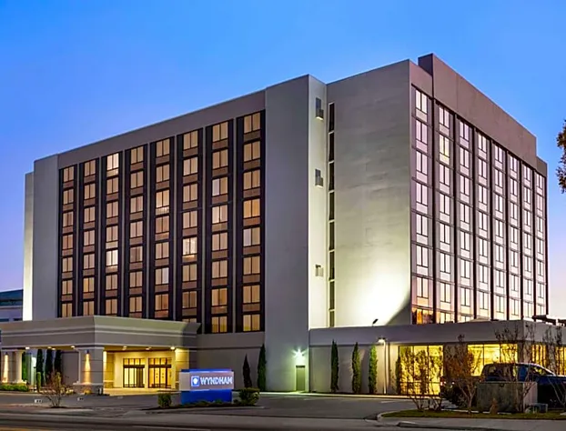 Wyndham Fort Smith City Center hotel detail image 2