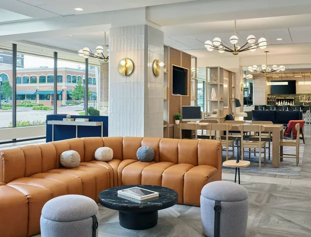 Delta Hotels by Marriott Muskegon Convention Center hotel detail image 2