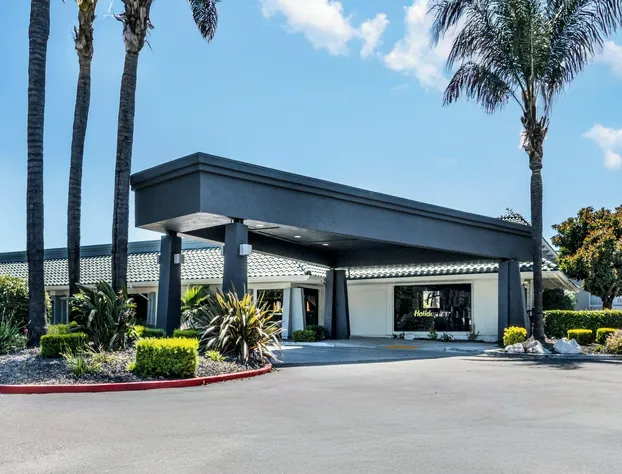 Holiday Inn Dublin-Pleasanton by IHG hotel detail image 2