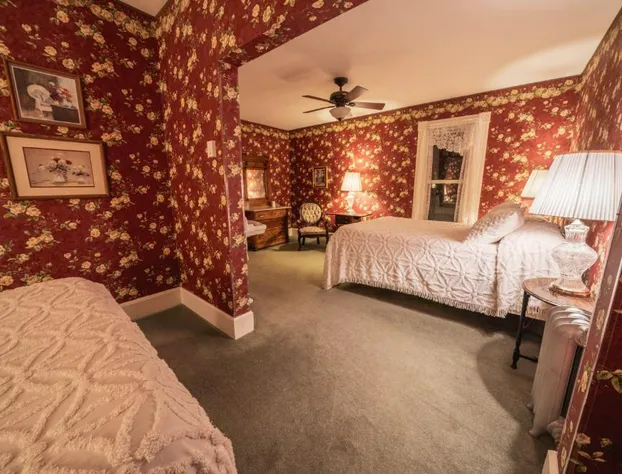 St. Elmo Hotel hotel detail image 3