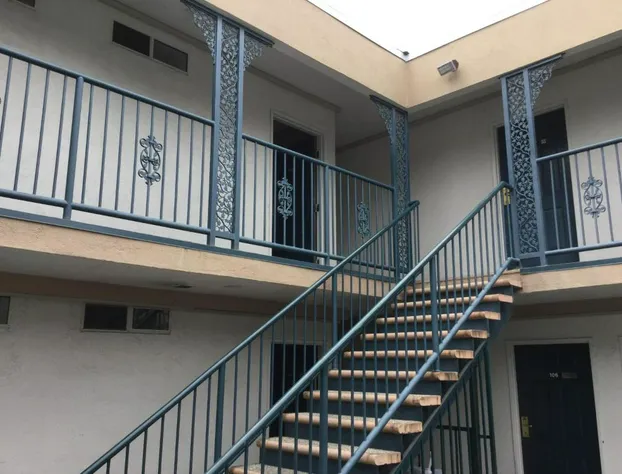 Beverly Inn hotel detail image 4