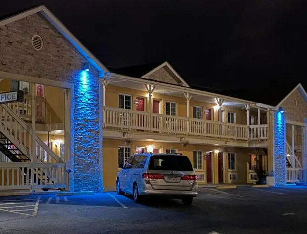 1st Interstate Inn hotel detail image 1