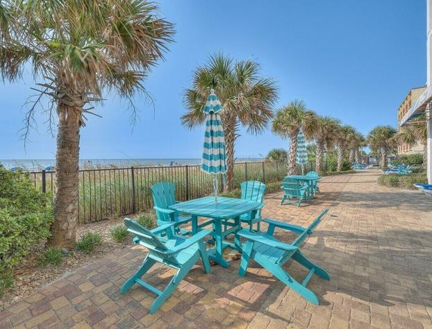 The Palace Resort by Elliott Beach Rentals hotel detail image 1