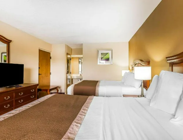 Rodeway Inn Knoxville East hotel detail image 3
