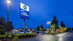 Best Western Hartford Hotel & Suites hotel detail image 1