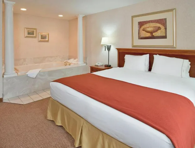 Seasons Inn & Suites Highland hotel detail image 4