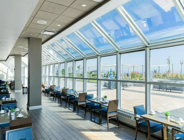 Ocean Place Resort And Spa hotel detail image 4