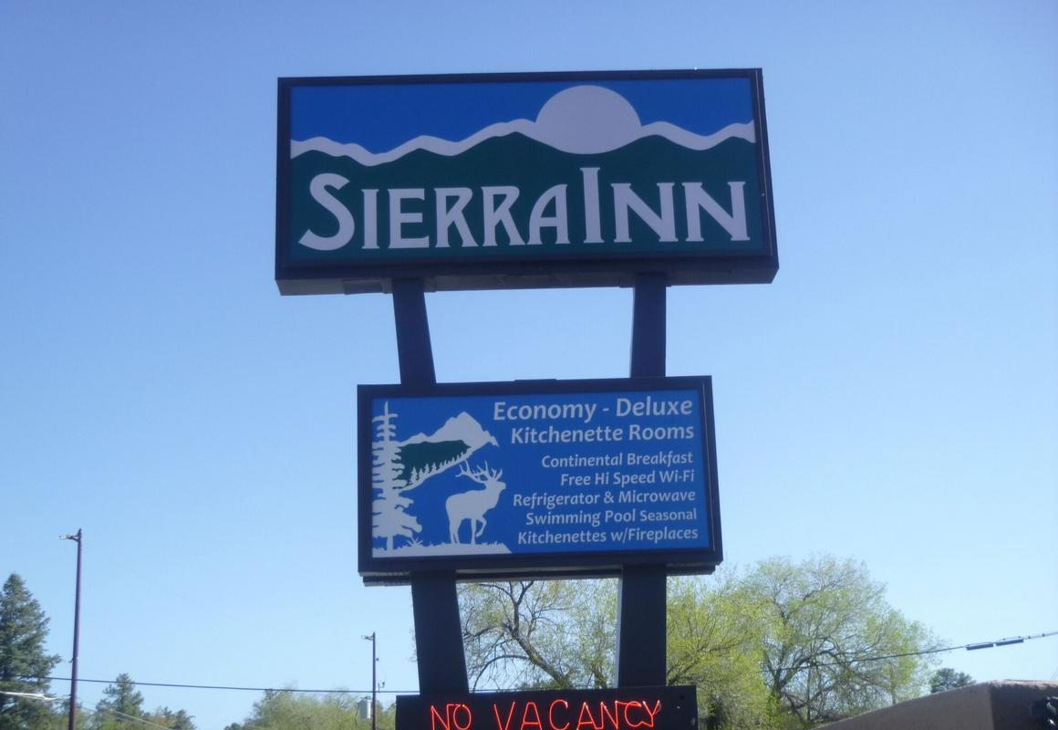 Sierra Inn hotel hero