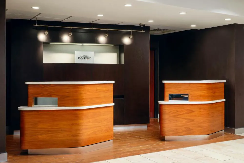 Courtyard® by Marriott® Baton Rouge South hotel hero