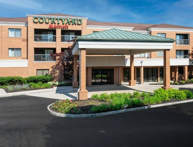 Courtyard by Marriott West Orange hotel detail image 1