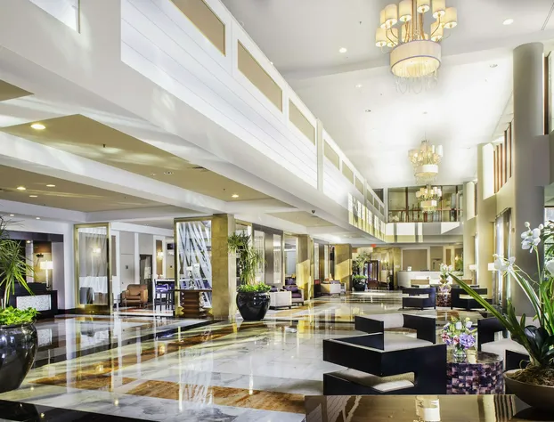 LaGuardia Plaza Hotel hotel detail image 3