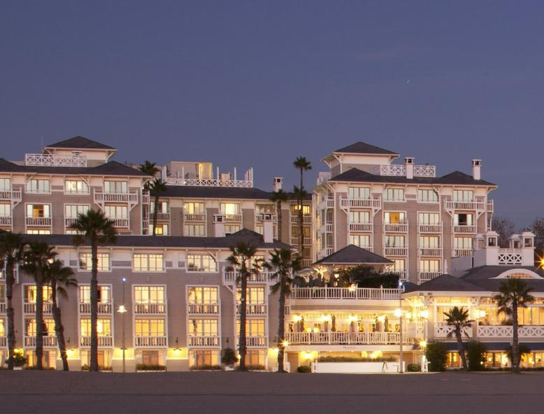 Shutters on the Beach hotel detail image 1