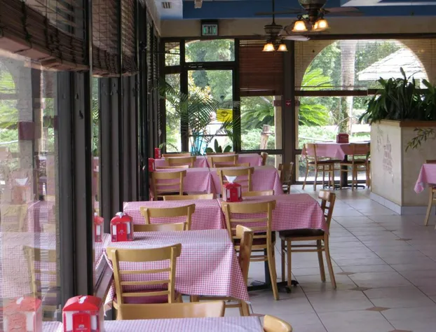 Maingate Lakeside Resort hotel detail image 4