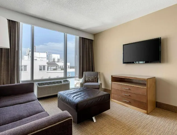 Hilton Vacation Club Ocean Beach Club Virginia Beach hotel detail image 3