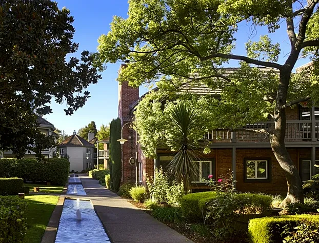 Vintage House at The Estate Yountville hotel detail image 1