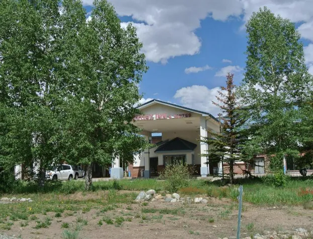 Luxury Inn And Suites hotel detail image 1