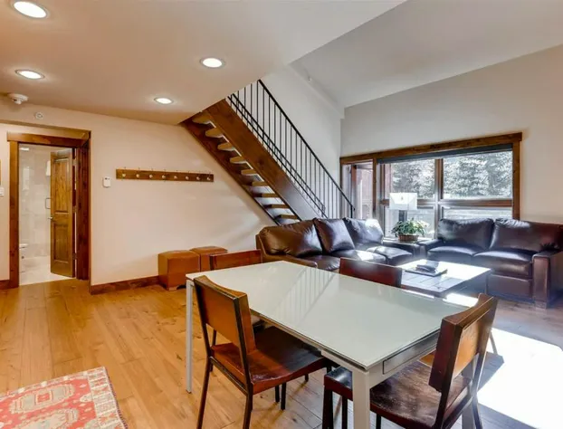 Luxury Ski In Ski Out 1 Bedroom At Eagle Bahn Gondola hotel detail image 2