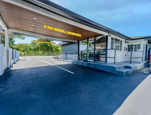 Monterey Surf Inn hotel detail image 2