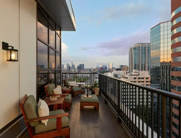 Hutton Hotel hotel detail image 2