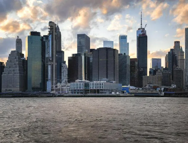 Gild Hall, A Thompson Hotel, by Hyatt hotel detail image 1