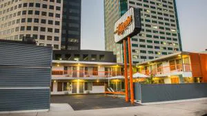 The Tangerine - A Burbank Hotel hotel detail image 3