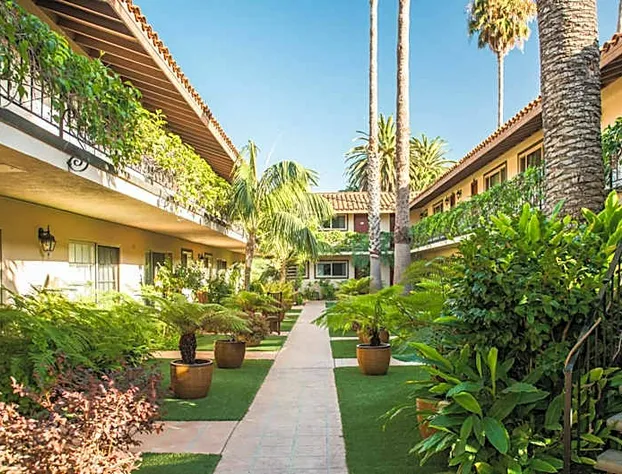 Inn By The Harbor hotel detail image 1