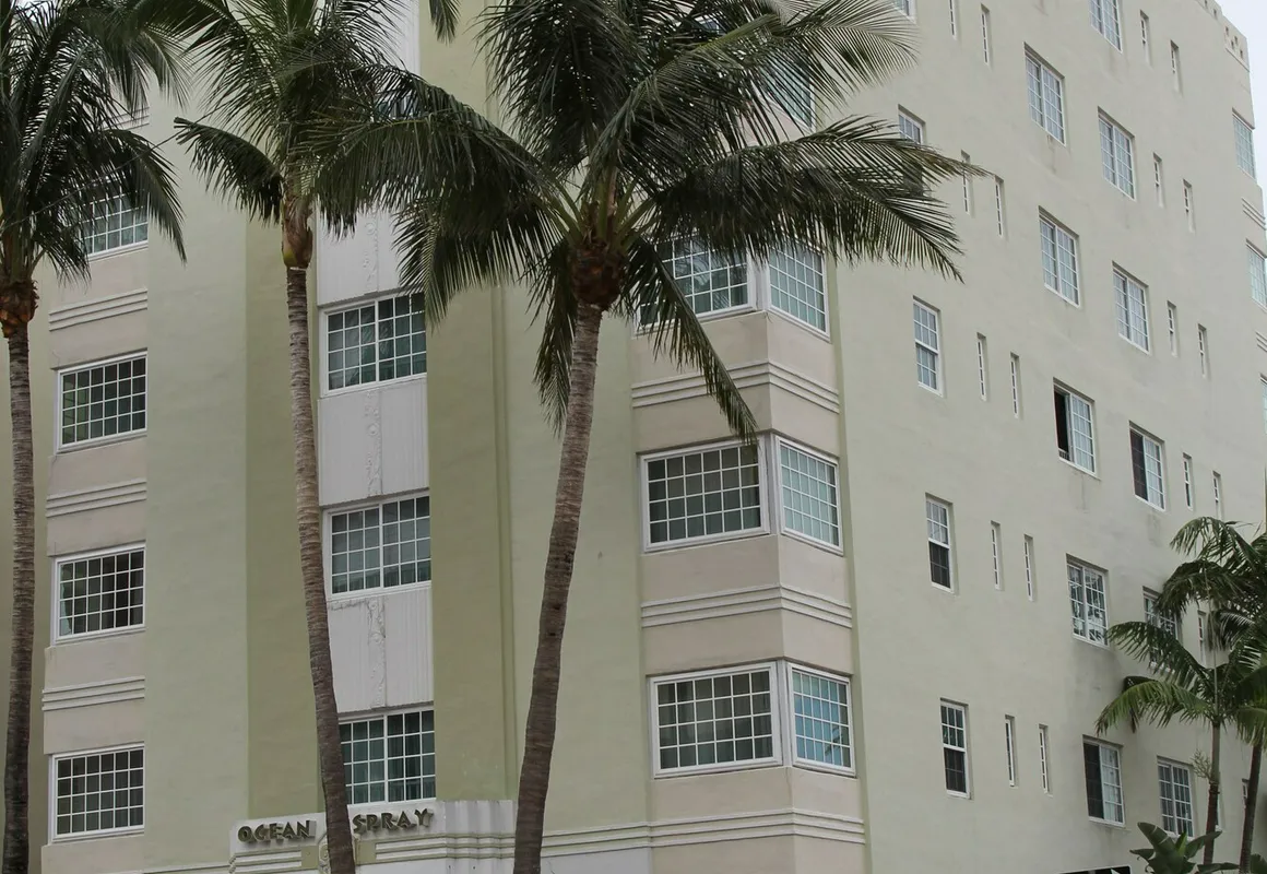 Ocean Spray Hotel hotel hero