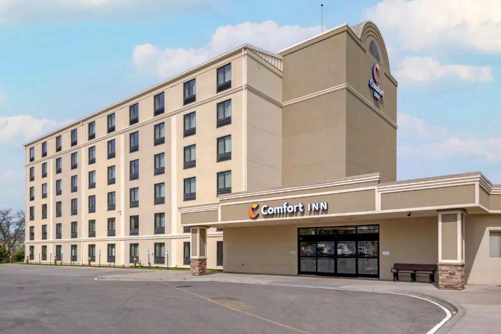 Comfort Inn The Pointe hotel hero