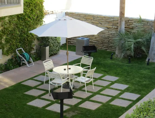 7 Springs Inn & Suites hotel detail image 4