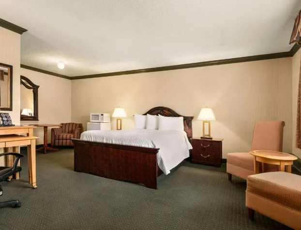 Coast Dawson Creek Hotel hotel detail image 4